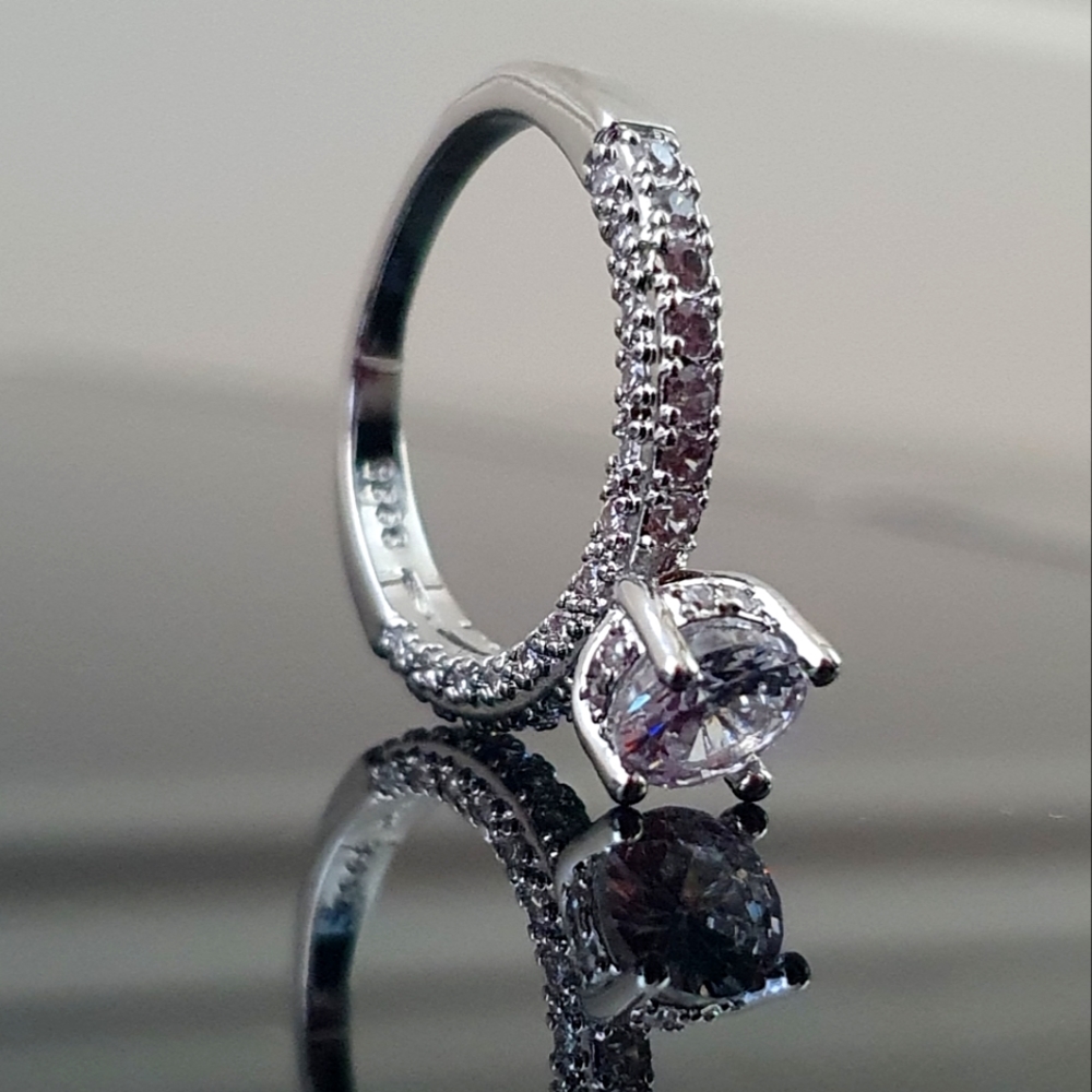 NEW 925 Silver Round Diamond Engagement Ring - Picture 5 of 6